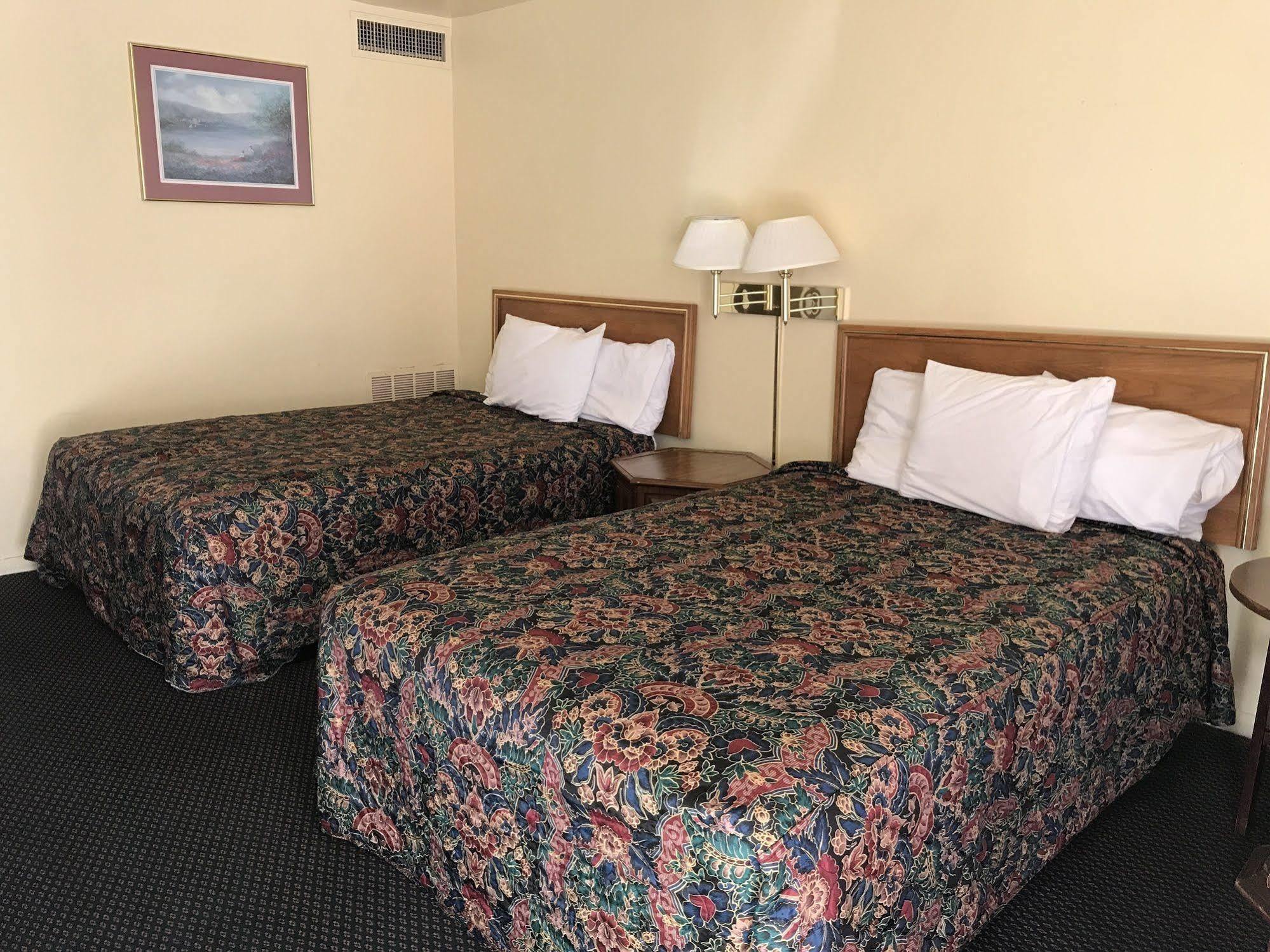 Guest House Motel Chanute Exterior foto